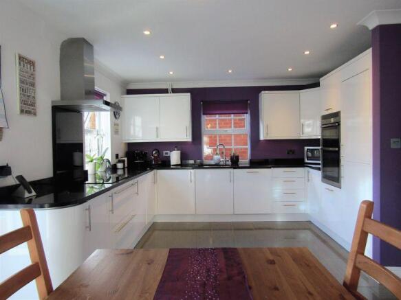 Kitchen with b...