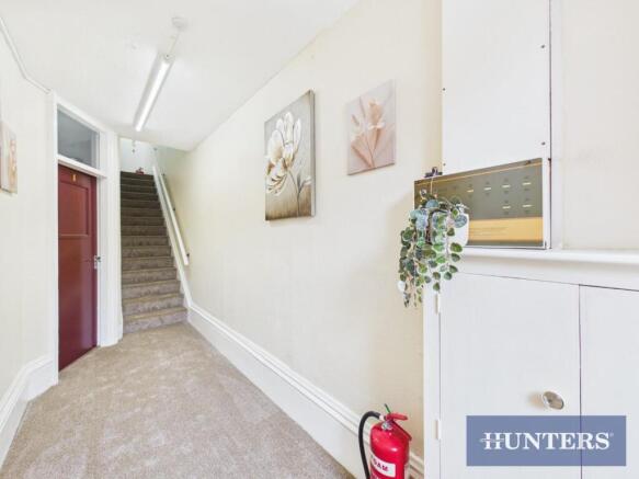 2 bed Apartment for sale Image 10