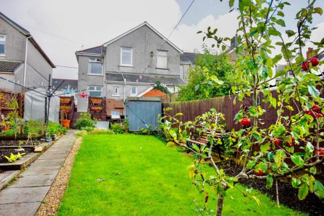 Photo 28