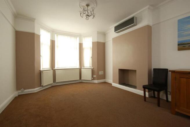42 Caerphilly Rd 427