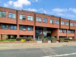 Flat 58, The Landmark, Flowers Way, Luton LU1 3GA