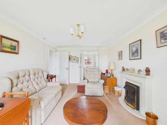 1 bed Apartment for sale Image 6