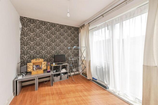 3 bed Semi-Detached Bungalow for sale Image 6