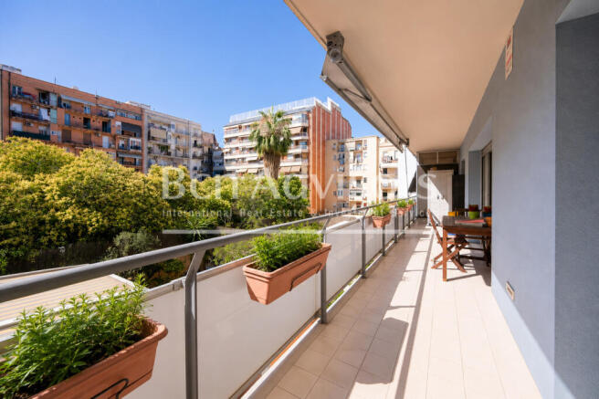 Sensacional-piso-con-terraza-y-4-habitaciones-e...