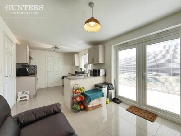 4 bed Detached for sale Image 5