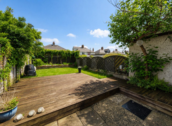 ext rear garden.png
