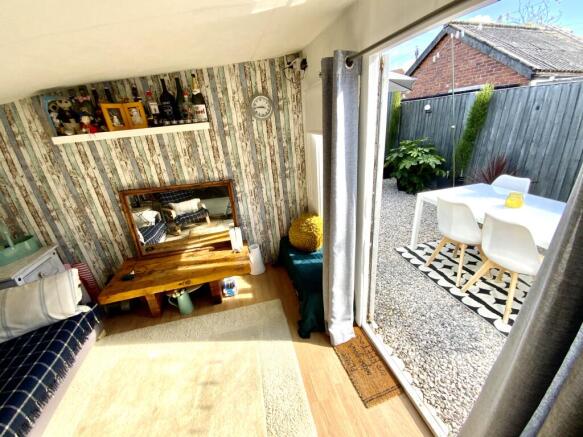 Summer house