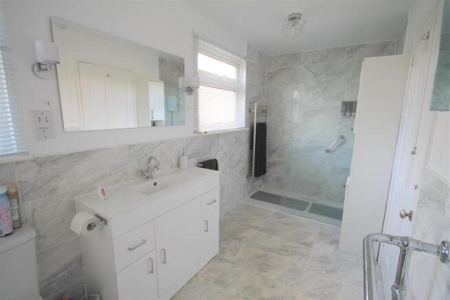Bath1ii.JPG