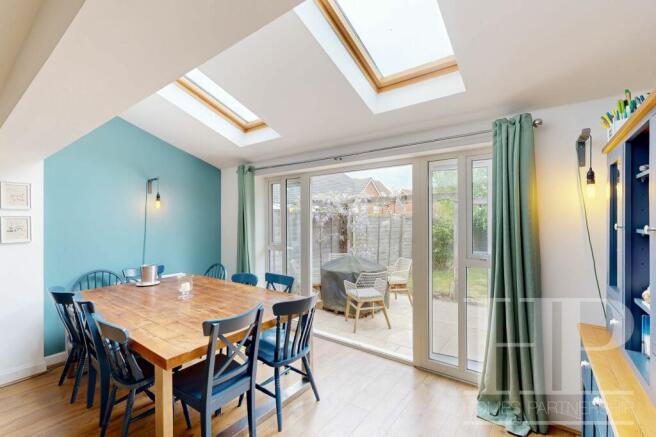 Lounge/dining room