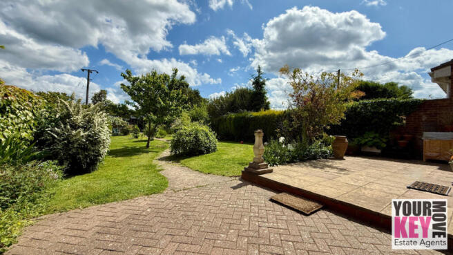 Estate agents in Folkestone - Your Key Move. Free