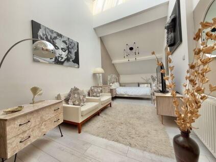 Kingsteignton Road, Newton Abbot