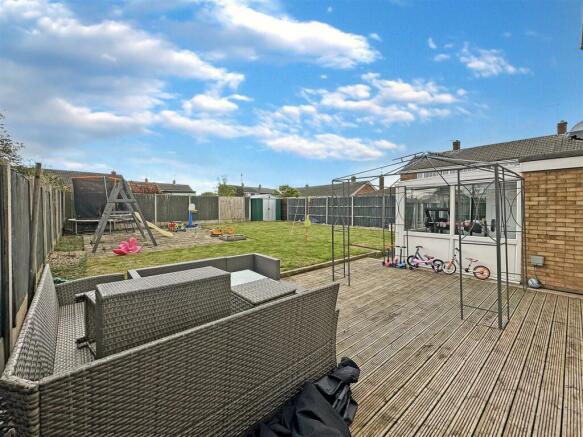 Rear Garden 695