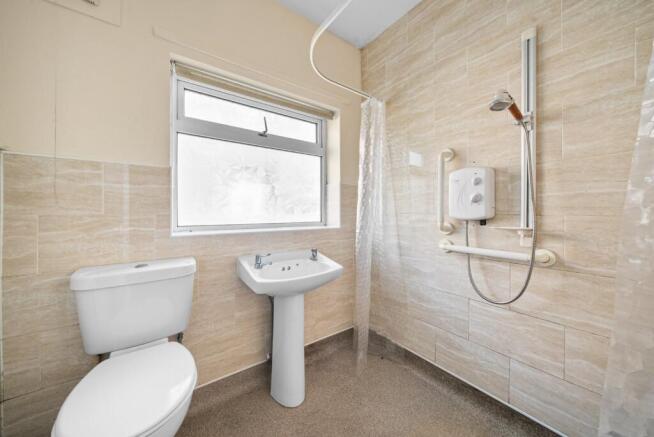 2 bed Bungalow for sale Image 5