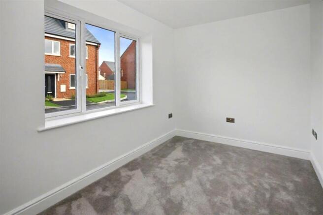 4, Blackberry Close, Great Barford photo 5