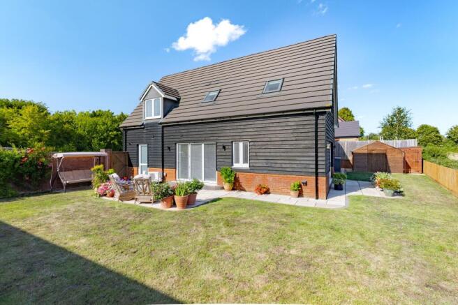 Old Stoneyard Close, Lavendon, MK46 photo 4