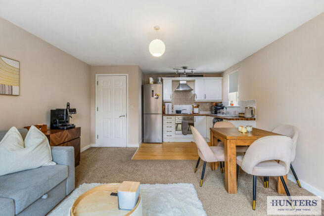 2 bed Apartment for sale Image 8