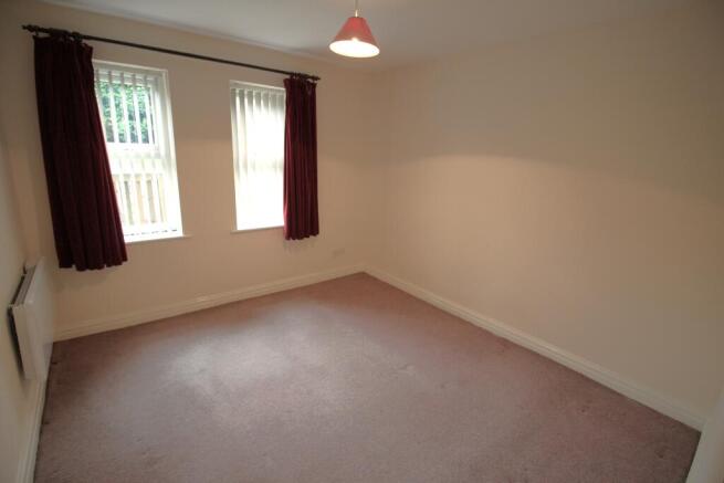 1 bed Ground Flat for sale Image 7