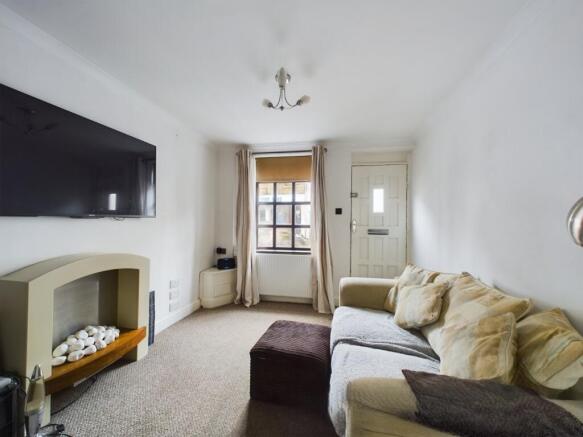 1 bed Terraced for sale Image 4