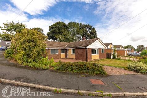 Longroyde Grove, Brighouse, West Yorkshire, HD6