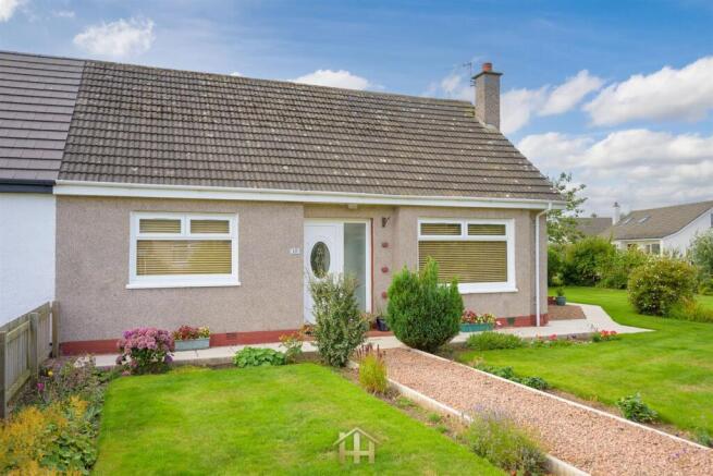 10Strathdon-0002.jpg