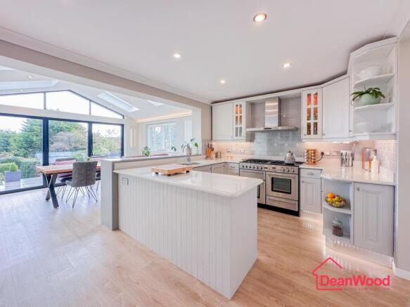 The Oaks, 23 Ballaquark, Douglas photo 3