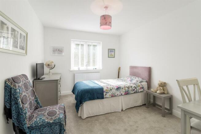 7a Oakfield Gardens, Atherstone