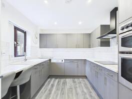 50, Arnolds Way, Cirencester GL7 1TA