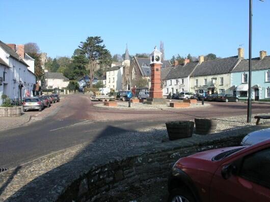 USK TOWN SQUARE