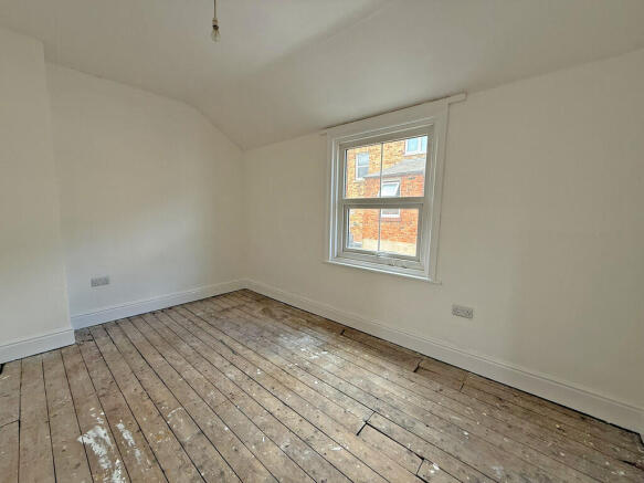 3 bed Terraced for sale Image 6