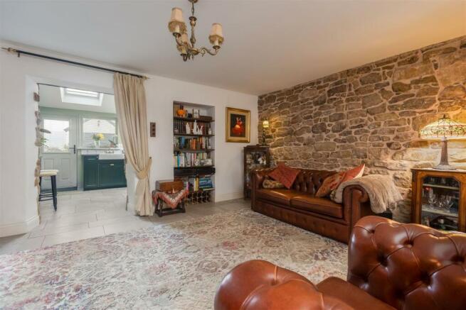 Hill Cottages 6 Sitting Dining Room-5.jpg