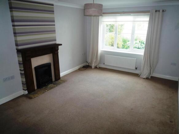 wilthorne 3 lounge 1
