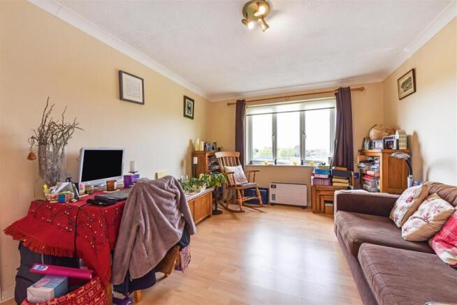 Sitting/Dining Room