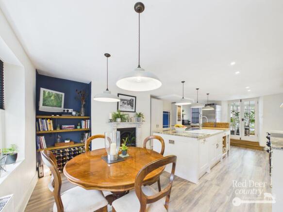 Kitchen/Breakfast Room