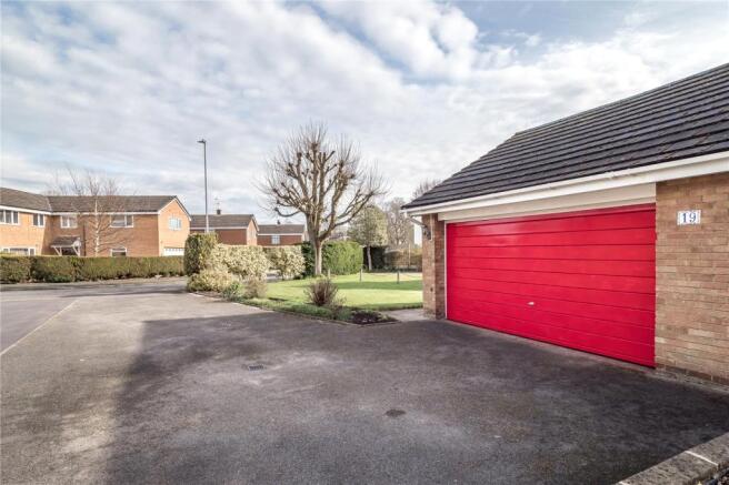 Garage & Drive