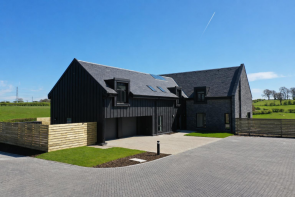 Hero Place, North Hill View, Waterfoot Road, Thorntonhall, Glasgow G74 5AD