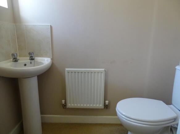 Cloakroom/wc
