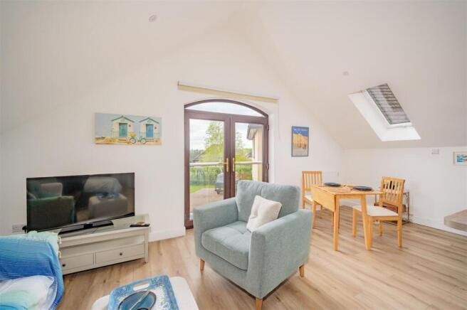 124B William Fitzgerald Way Dundee-6.jpg