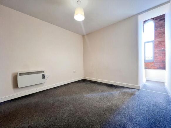 2 bed Apartment for sale Image 9