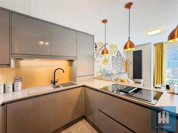 1 bed Apartment for sale Image 6
