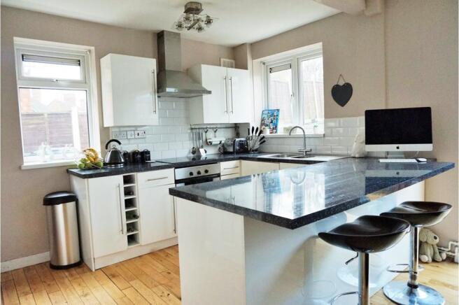 Kitchen / Breakfast