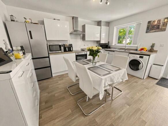 Kitchen / Diner