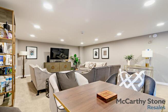 1 bed Apartment for sale Image 10