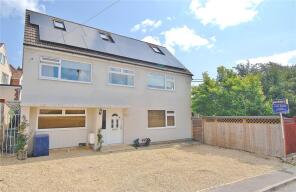 Rose Tree House, Chestnut Lane, Stroud GL5 3EW