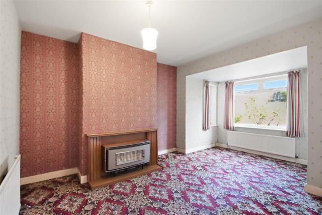 Sitting/Dining Room