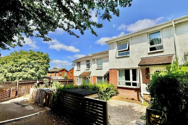 The Mount Poulner 3 bed terrace house