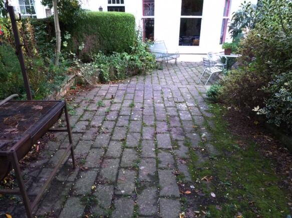 Photo 8
