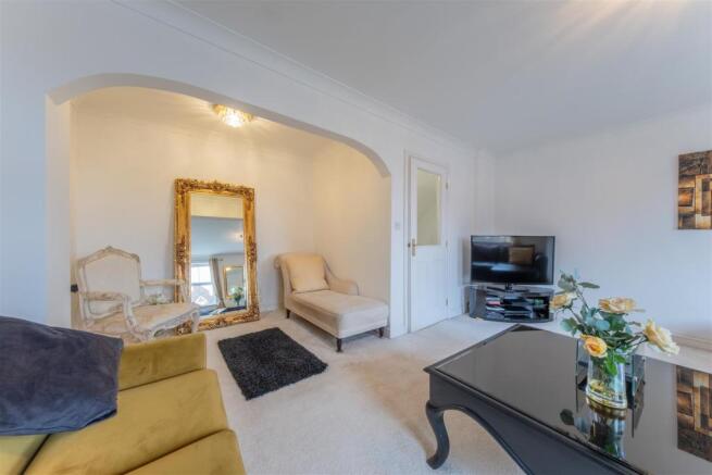 22 Huntsfield Road-015.JPG