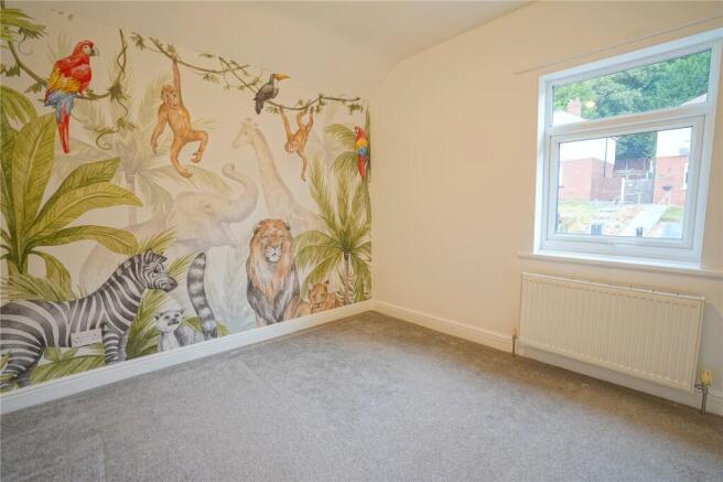 3 bed Semi-Detached for sale Image 9