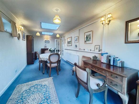 08544bd6--4CB5-9A65-D03DB5C60A40-11692-00000737AE9