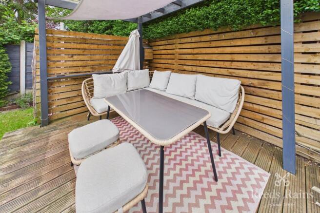 2 bed Semi-Detached for sale Image 12